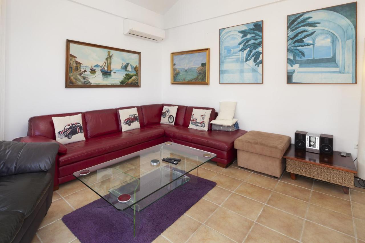 Villa Miramar Burriana Beach 10 Pax Nerja Εξωτερικό φωτογραφία